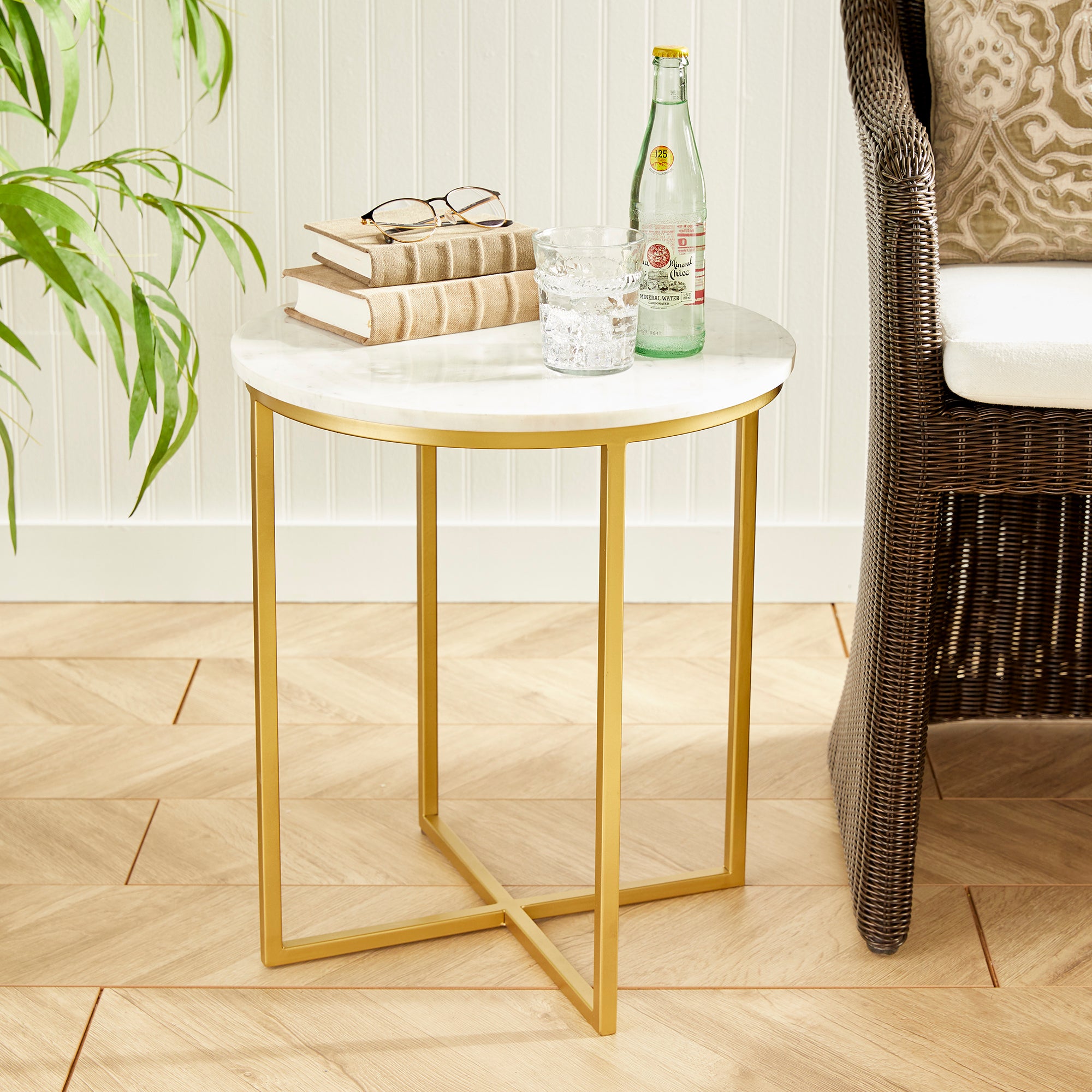 AVELINE TABLE