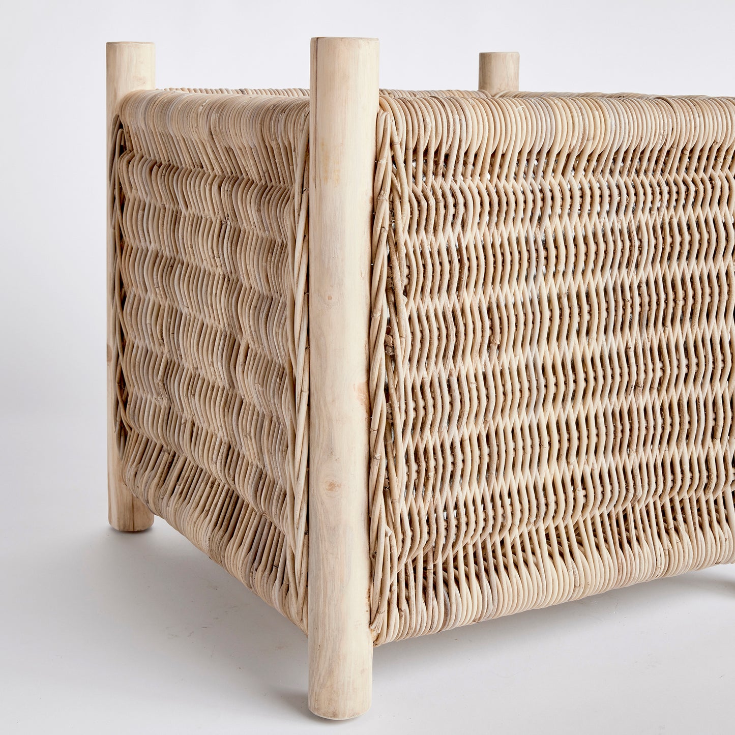 LANDON MEDIUM PLANTER