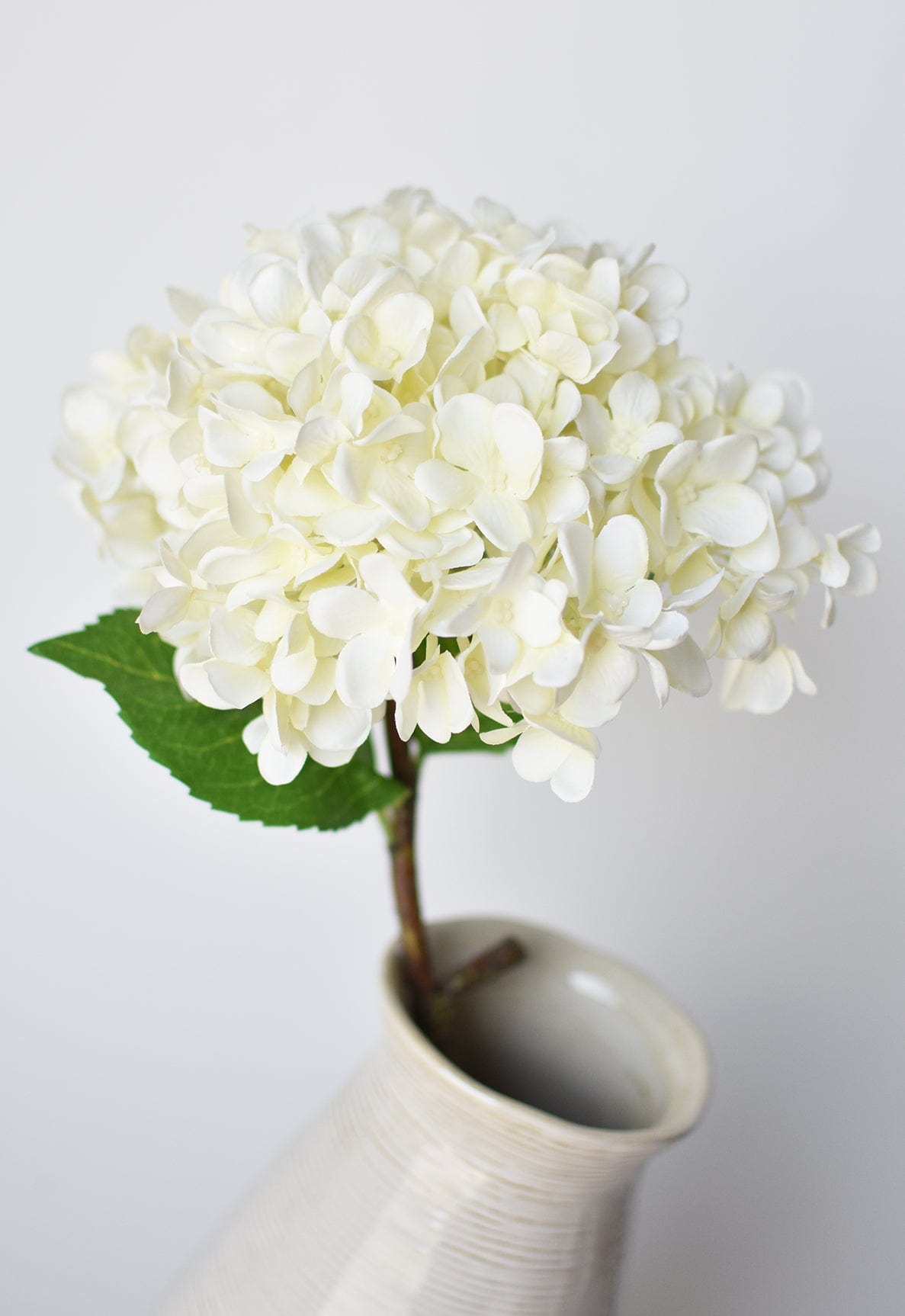 26" Faux Hydrangea Stem Creamy White