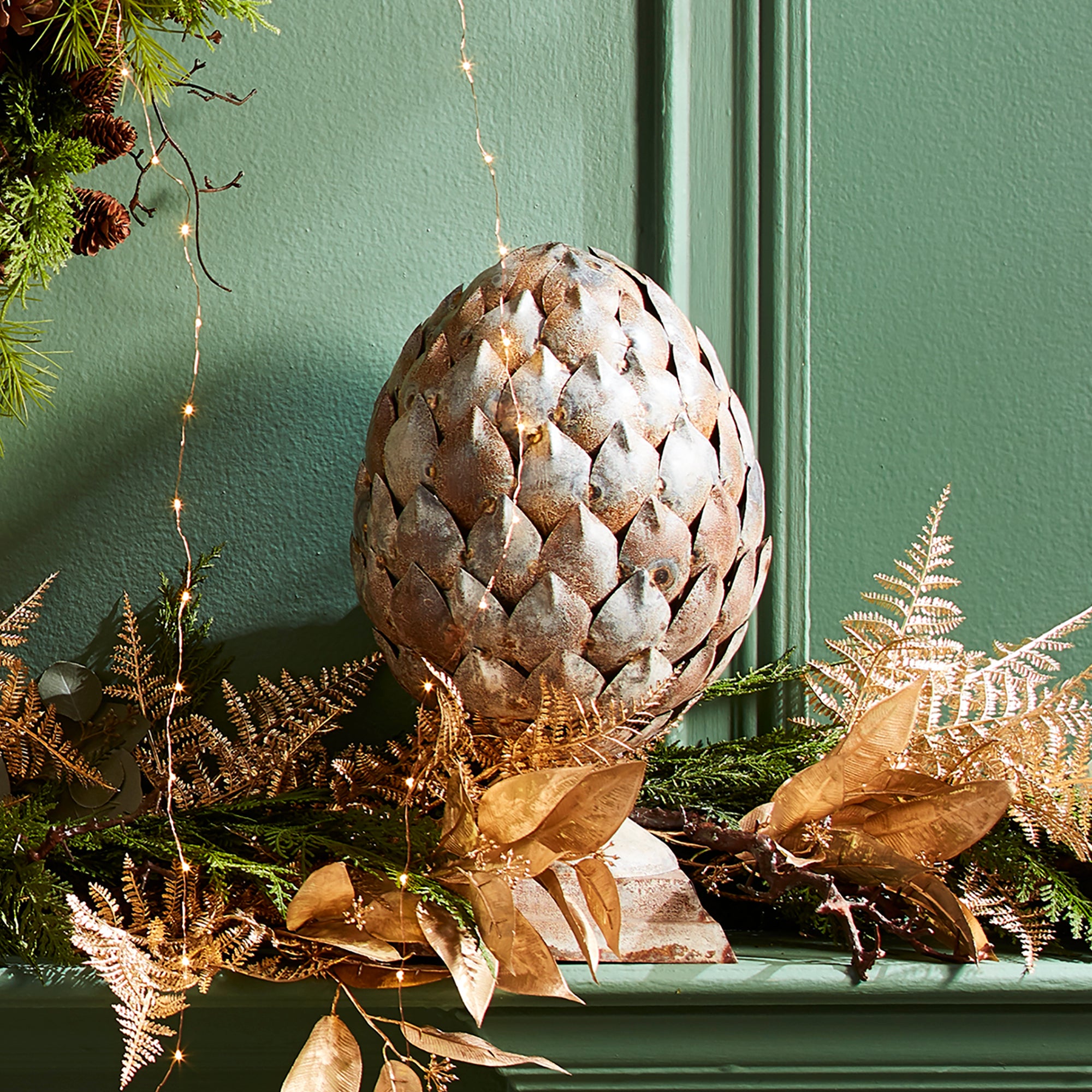 WEATHERED METAL ARTICHOKE FINIAL
