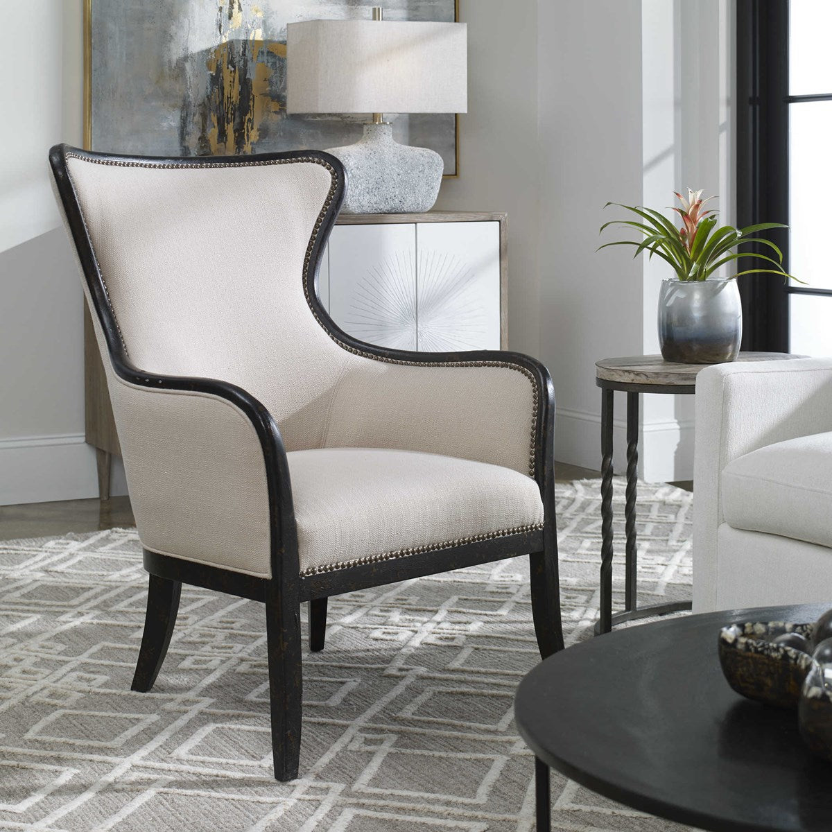 DREE ACCENT CHAIR