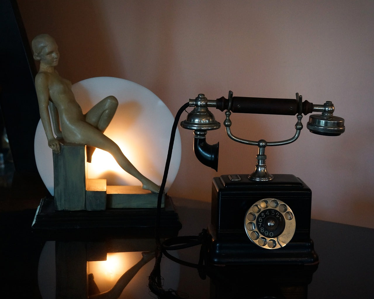 desk lamp