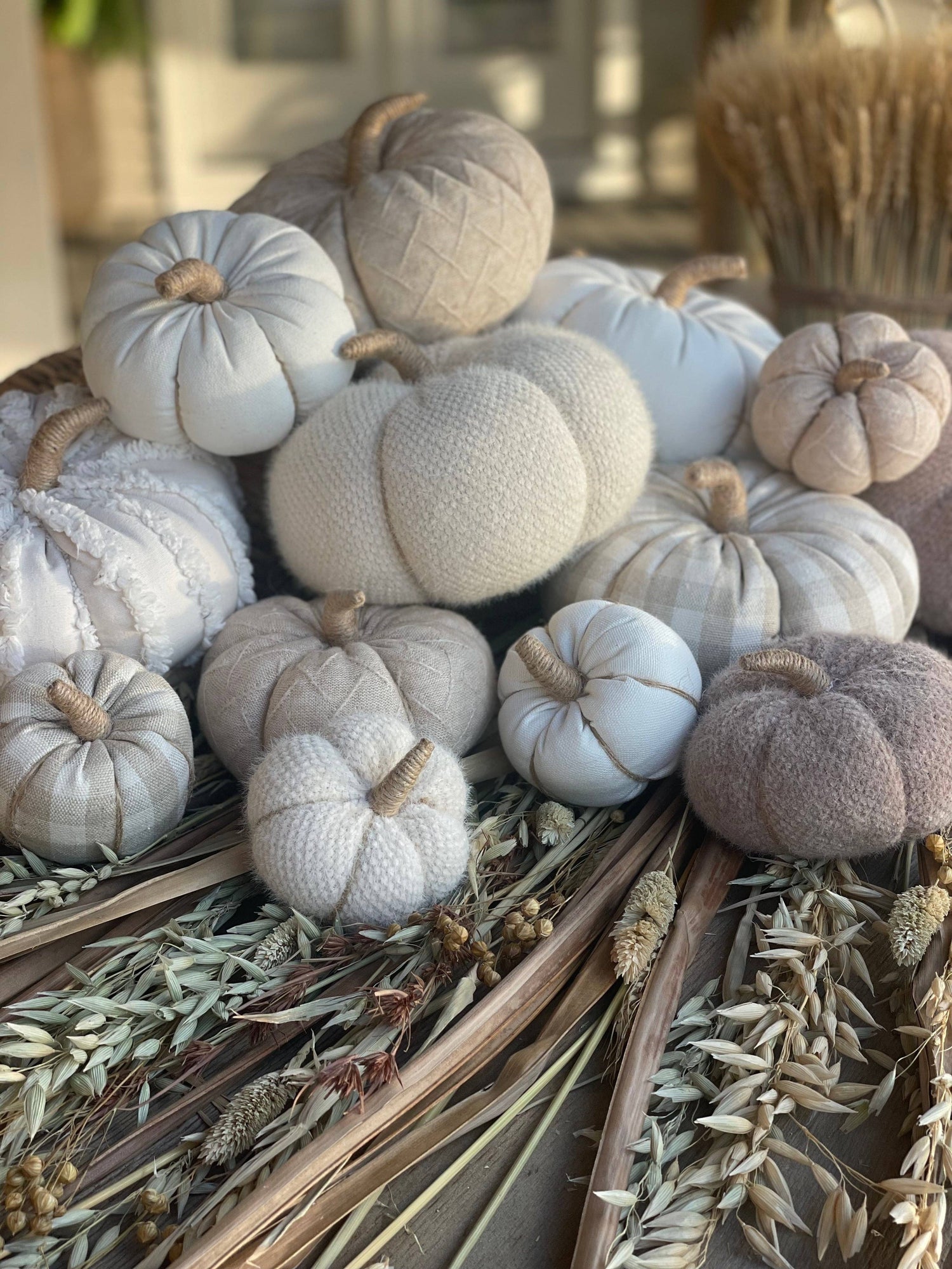 Sm. Cream Fuzzy Fall Fabric Pumpkin