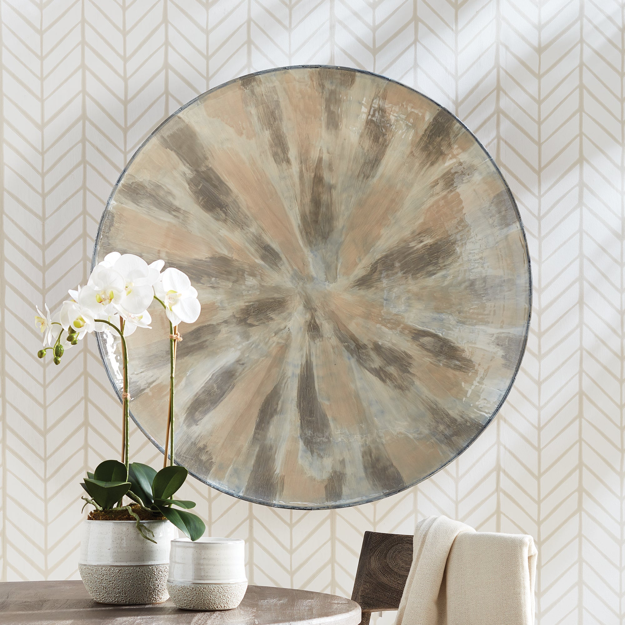 ALMETA DECORATIVE PLATE