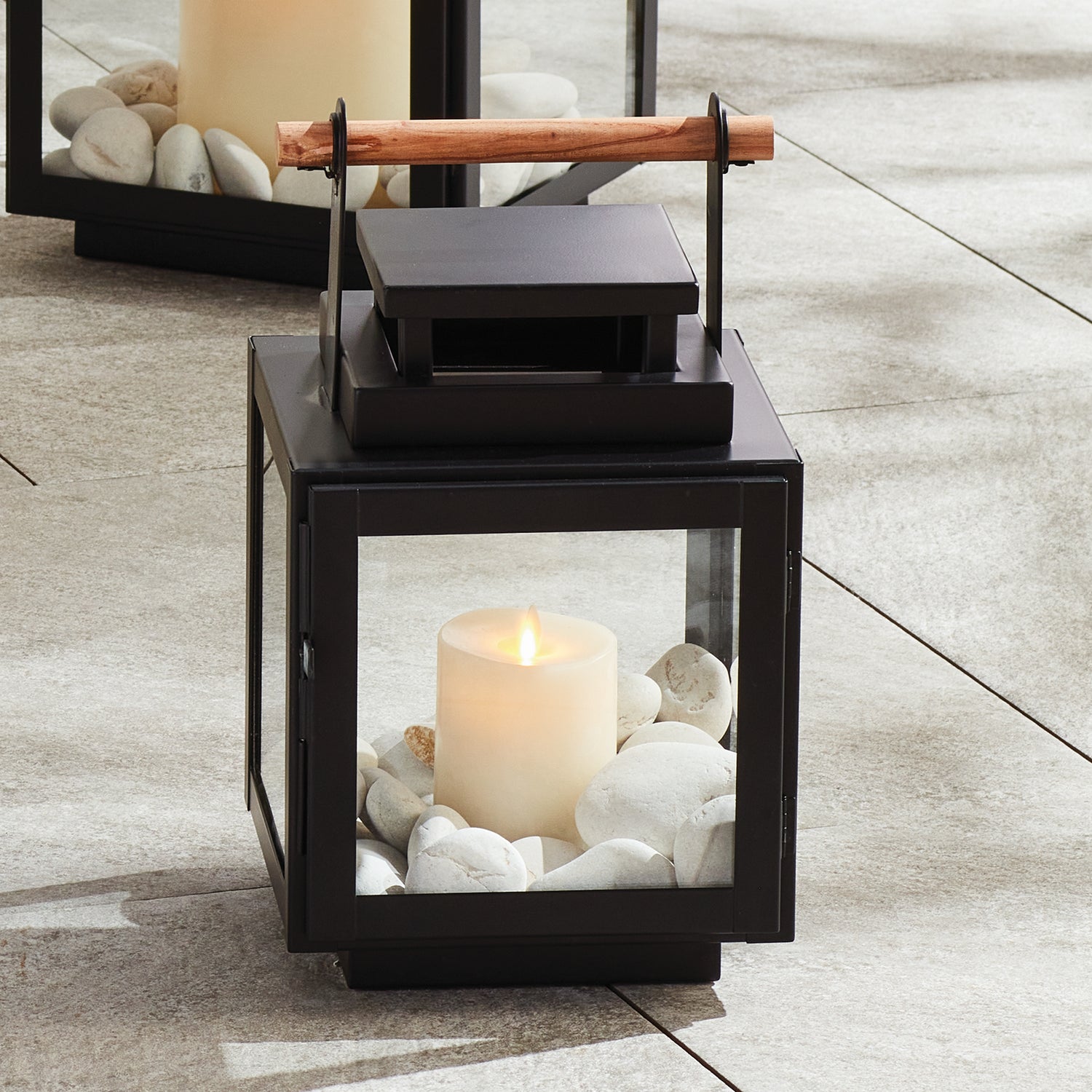 Adwin Outdoor Lantern Small