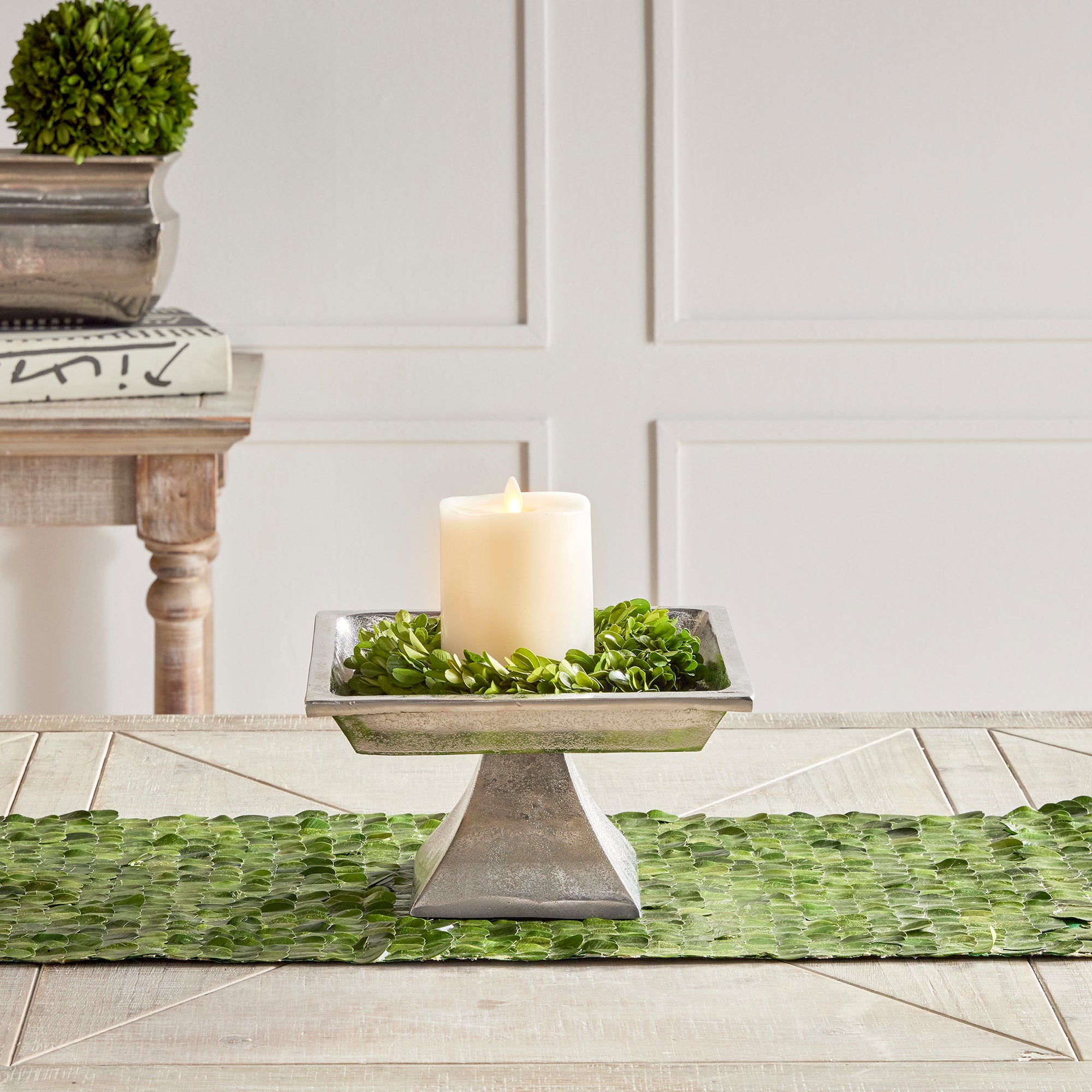 GATLIN DECORATIVE PEDESTAL SMALL