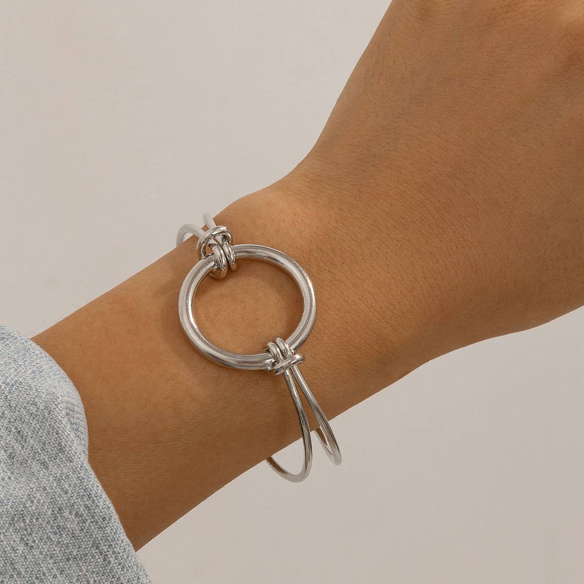 SIMPLE DOUBLE-LAYER HOLLOW KNOTTED OPEN BRACELET_CWMM3101: TYPE9 / (OS) 1