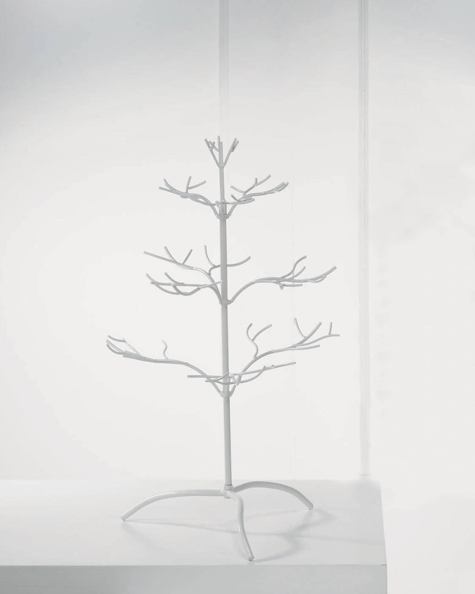 Ornament Trees: White / 36"