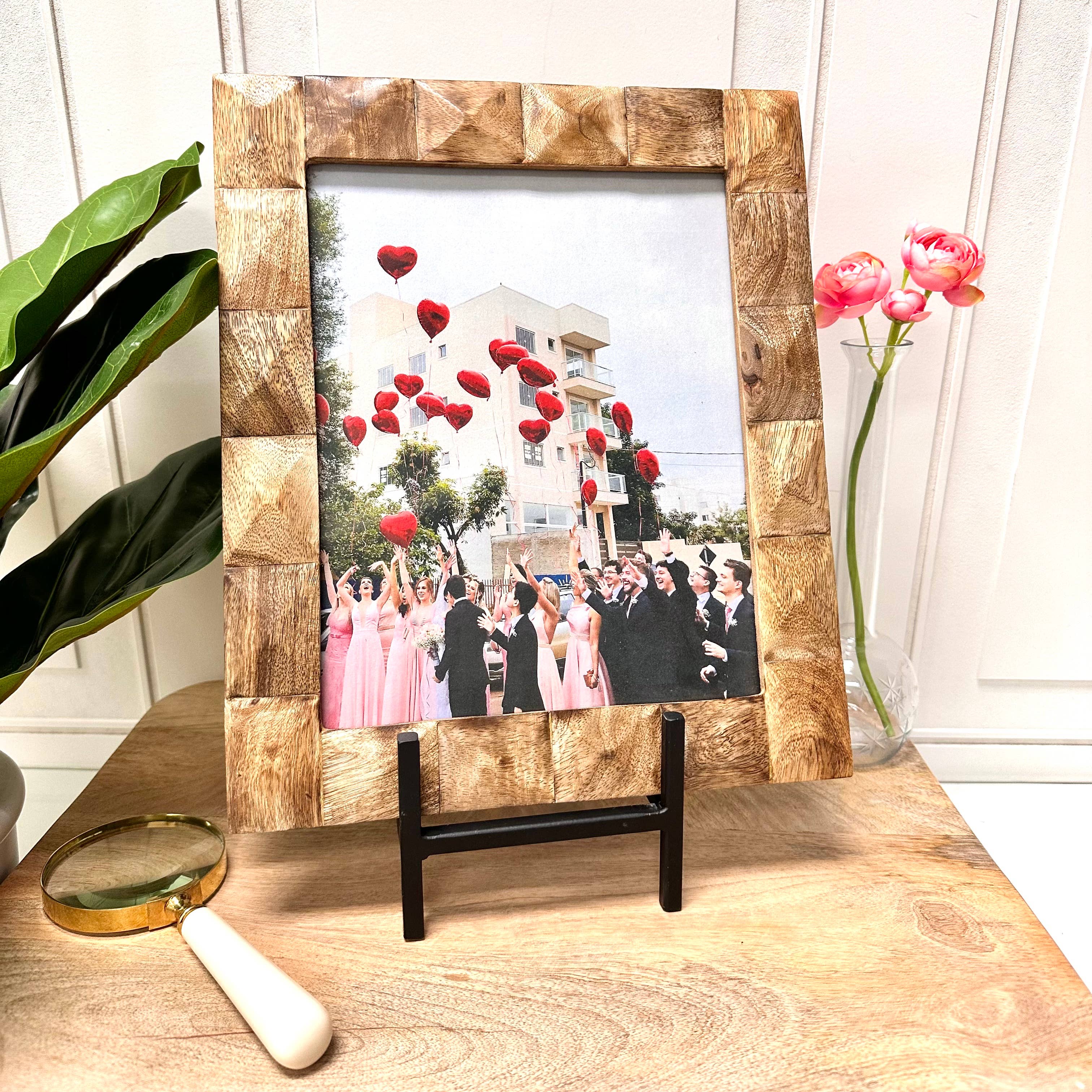 Modern Black Iron Easel/Bookstand