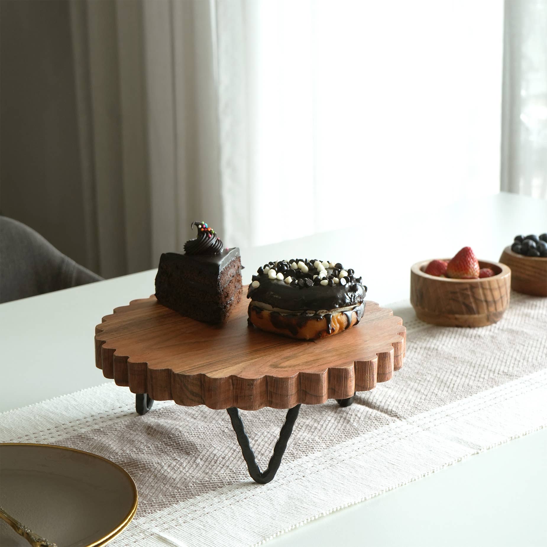 Wood Cake Stand with Scalloped Edges