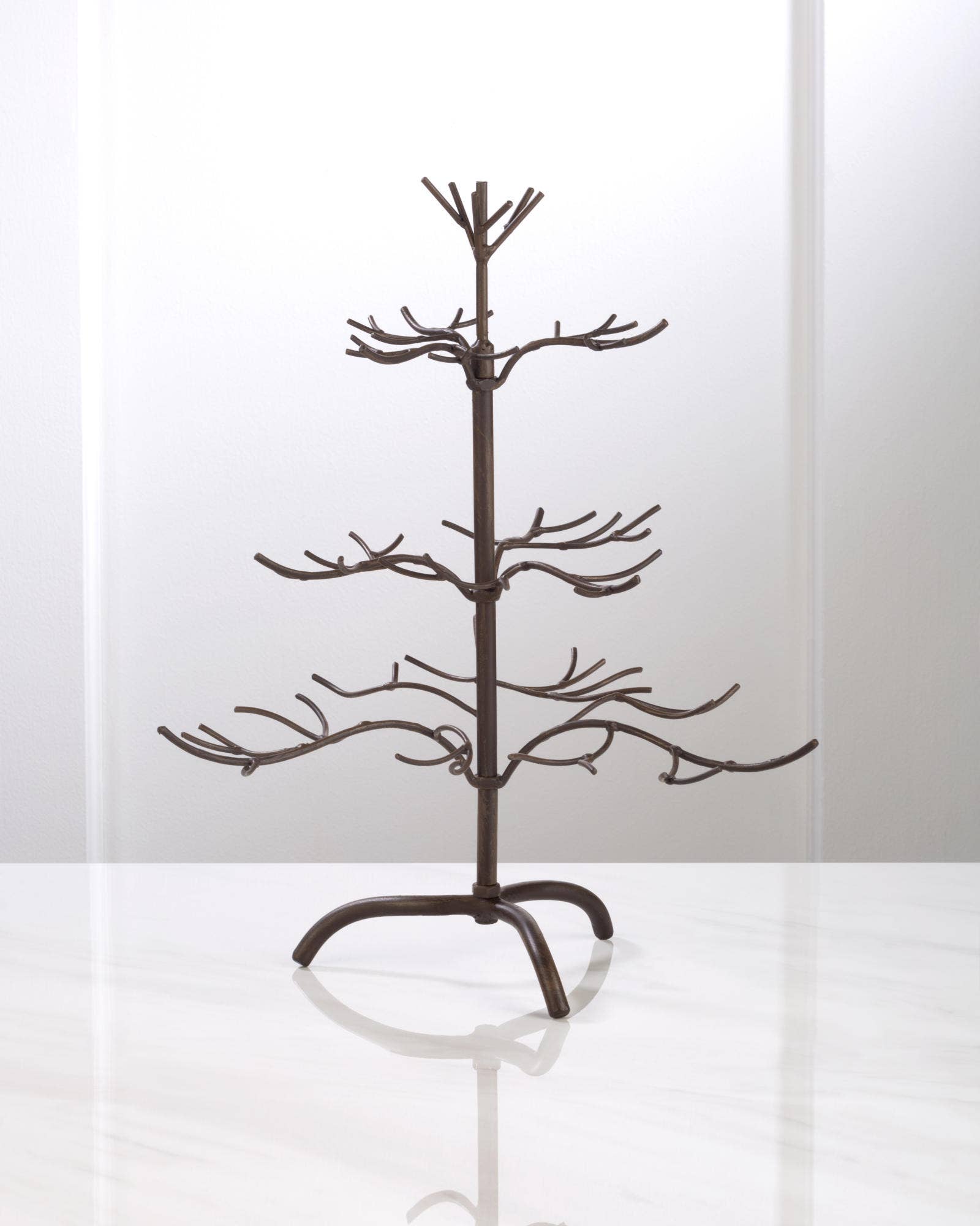 Ornament Trees: White / 25"