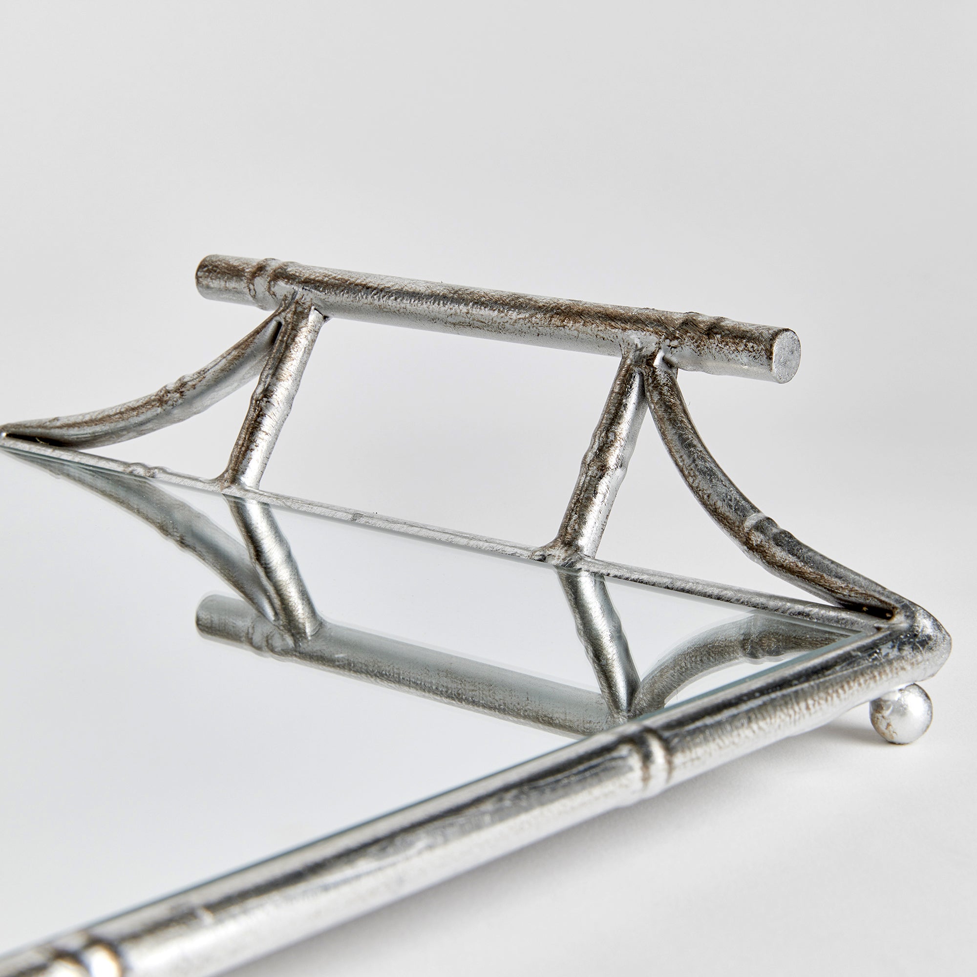 DAPHNE MIRRORED TRAY WITH HANDLES