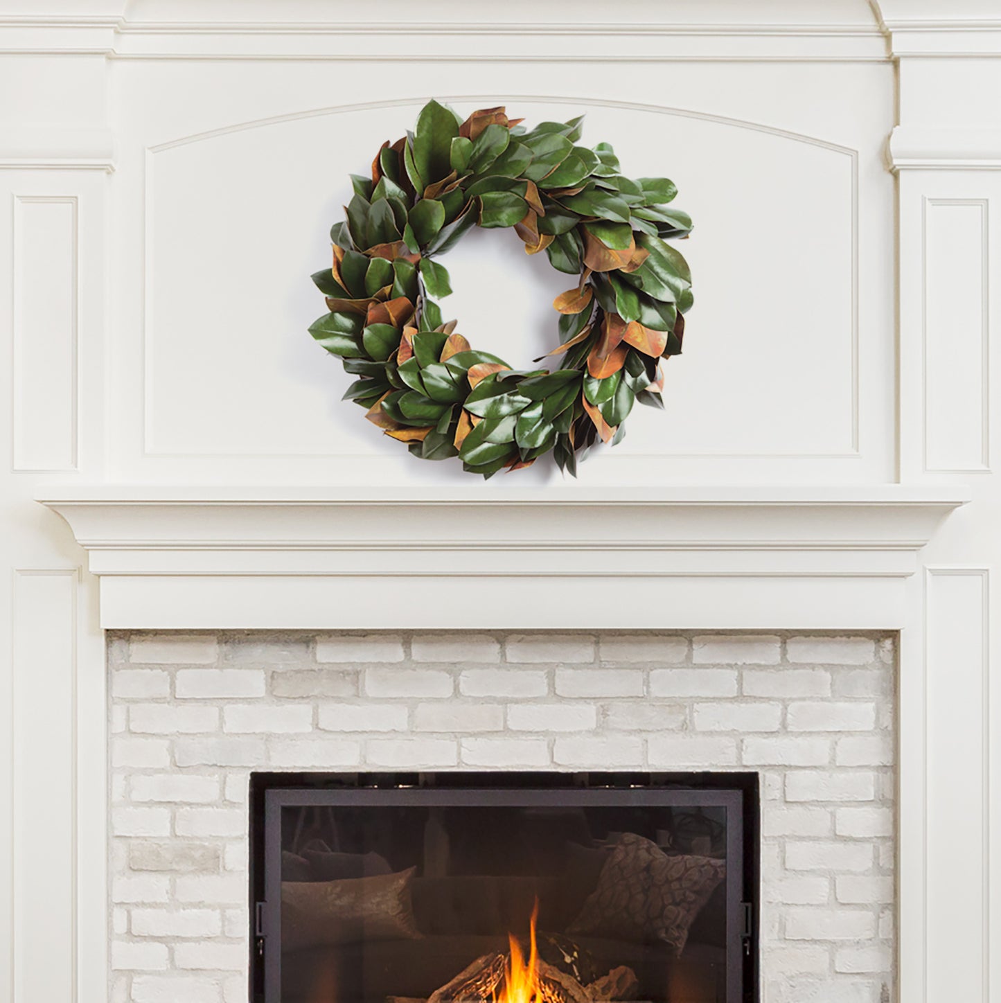 GRAND MAGNOLIA LEAF WREATH 30"