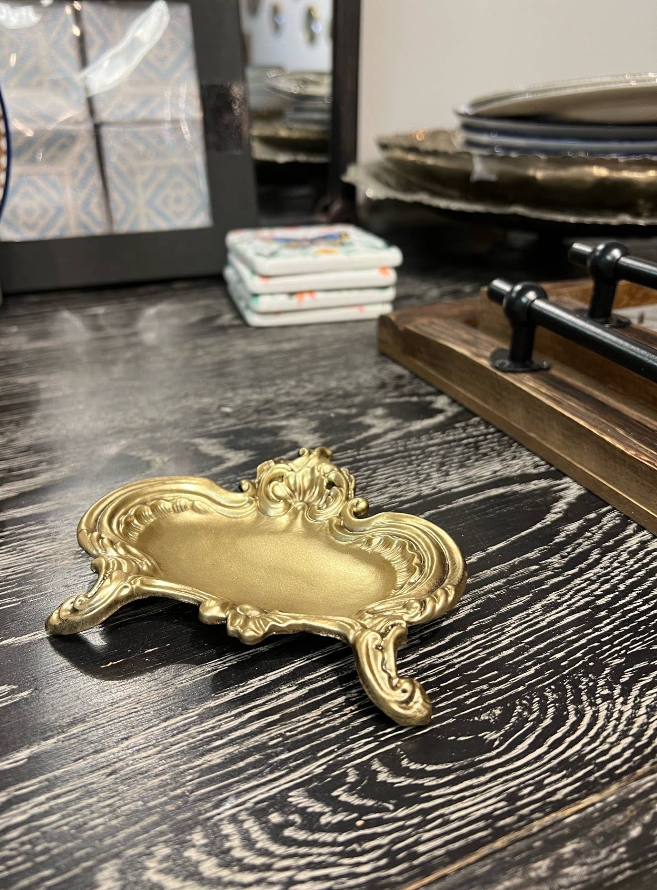 VINTAGE JEWELRY DISH