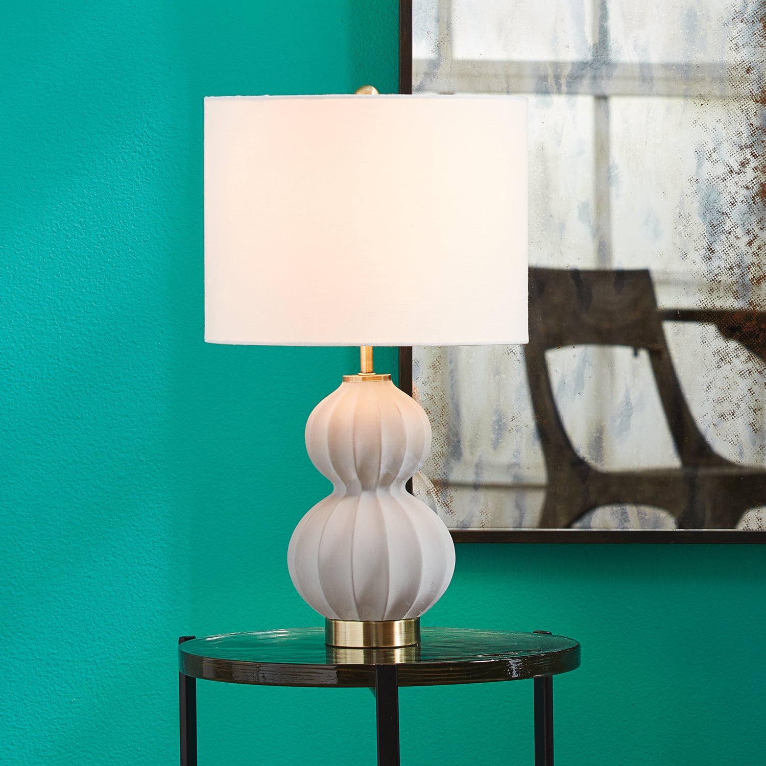 Cassandra Lamp