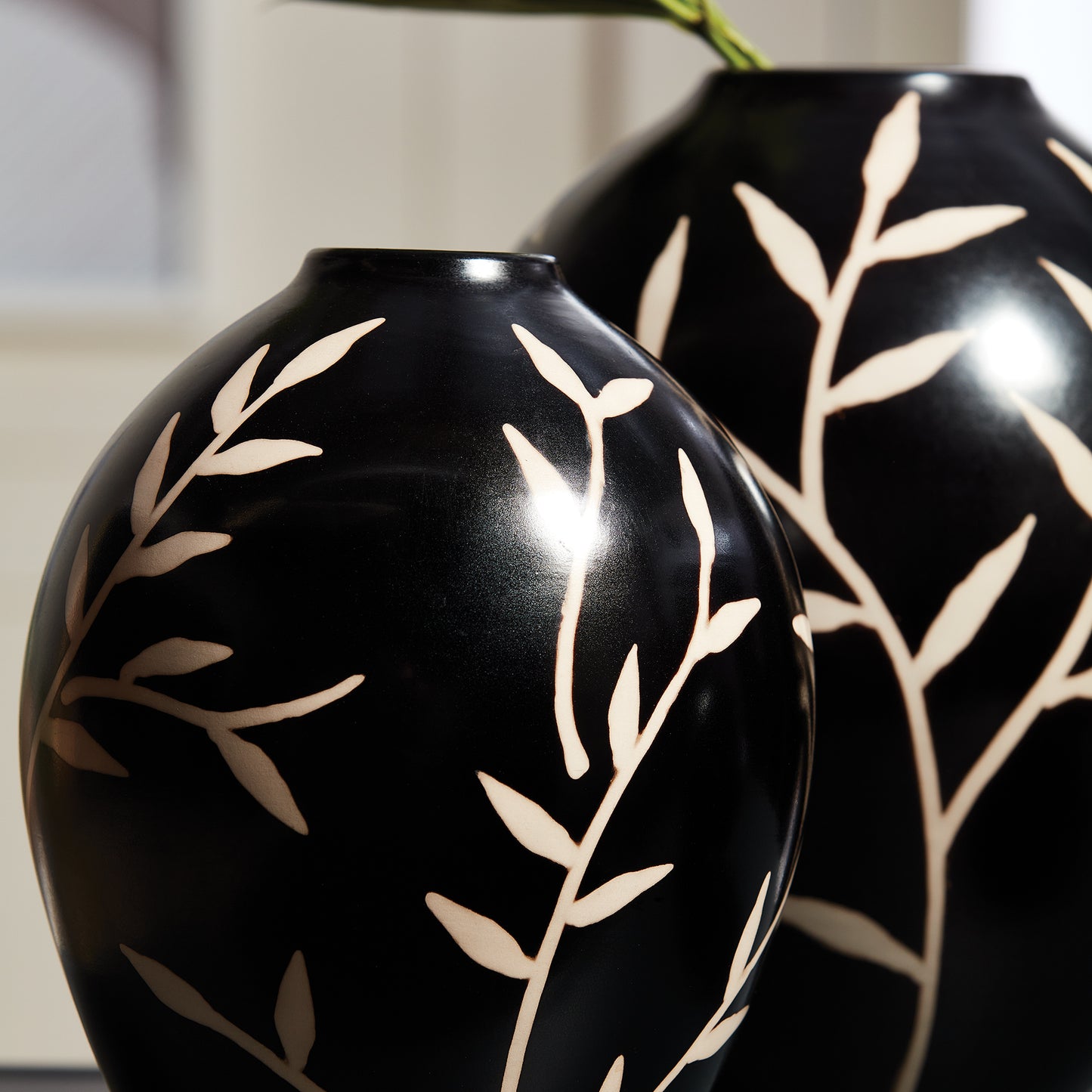 DAYANA VASE MEDIUM