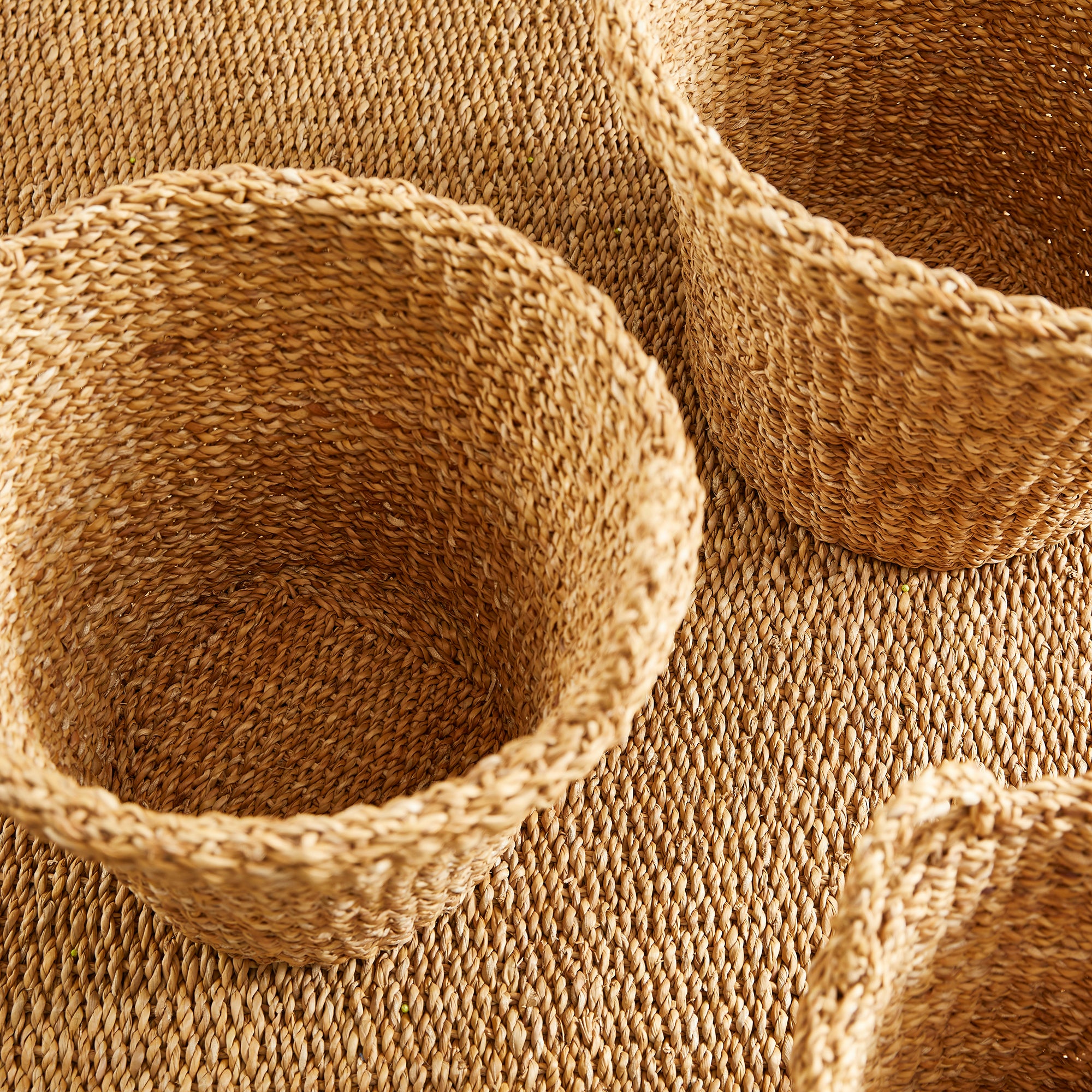 Seagrass Tapered Baskets with Handles (Set of 3)