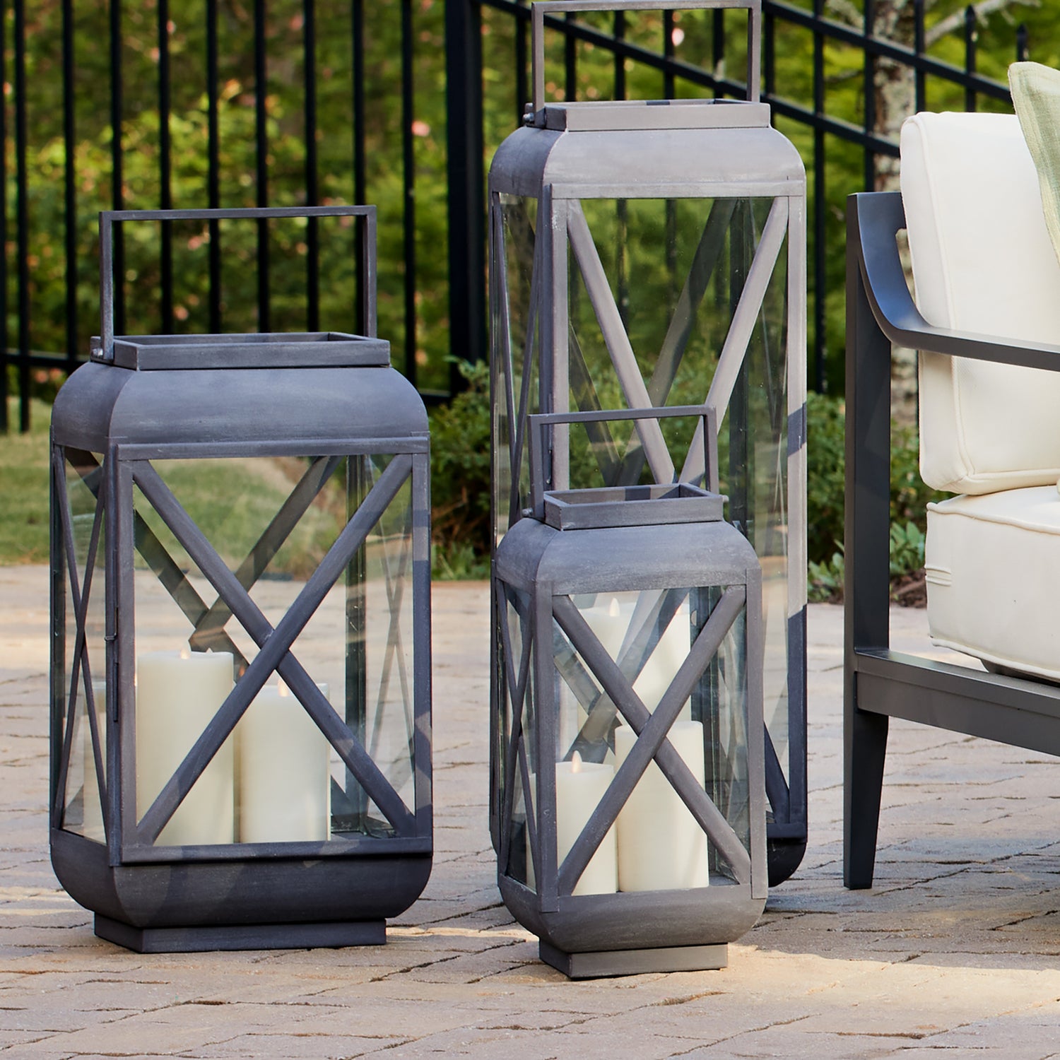 Terrazza Outdoor Lantern Medium