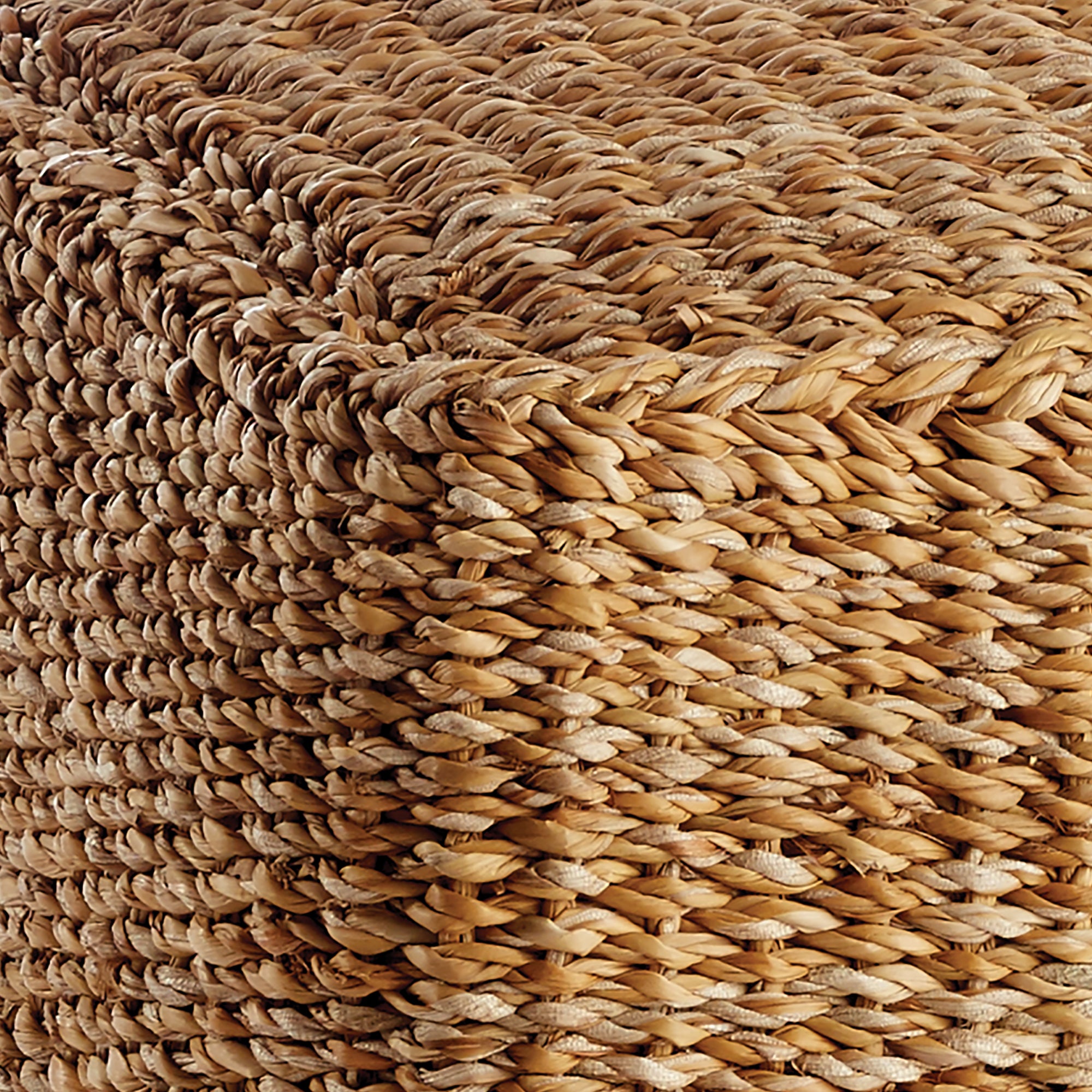 SEAGRASS SQUARE POUF