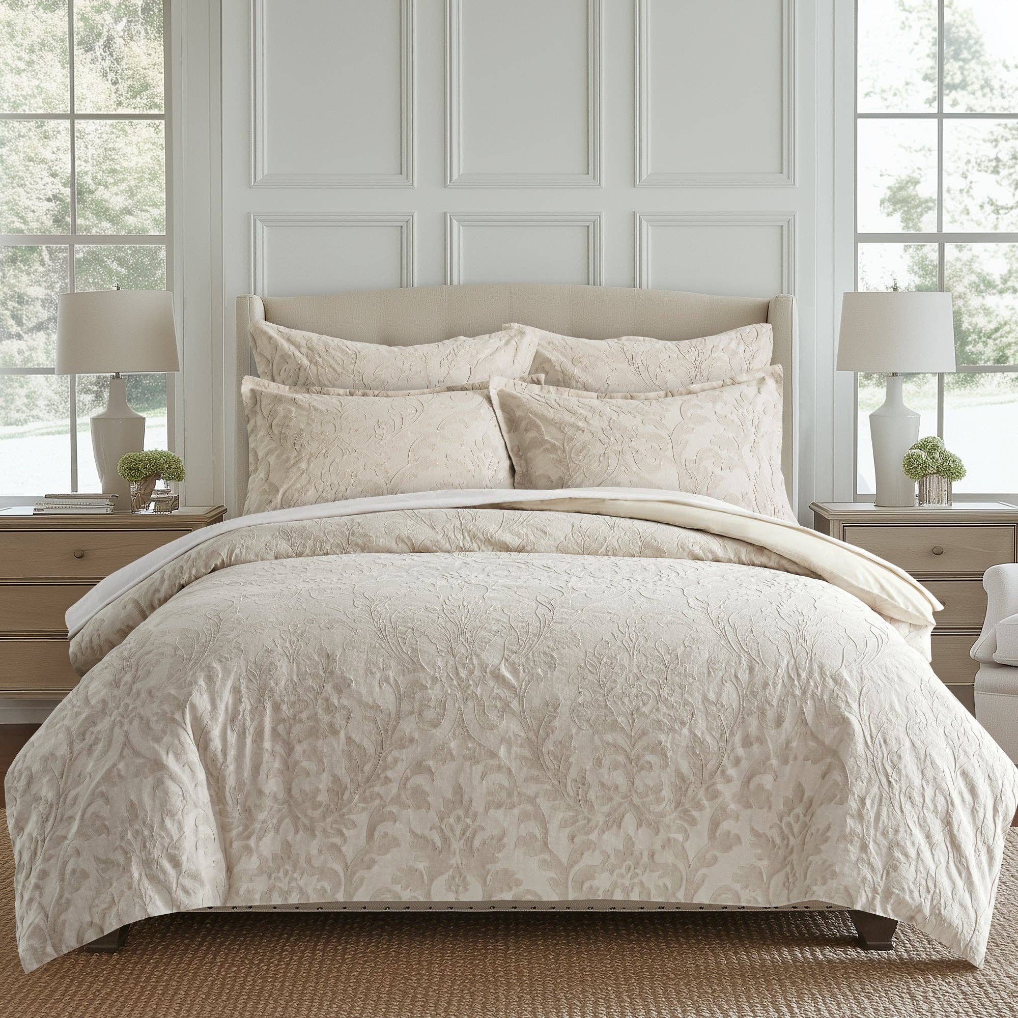 Alessio Duvet Cover Set: Beige / Twin/Twin XL