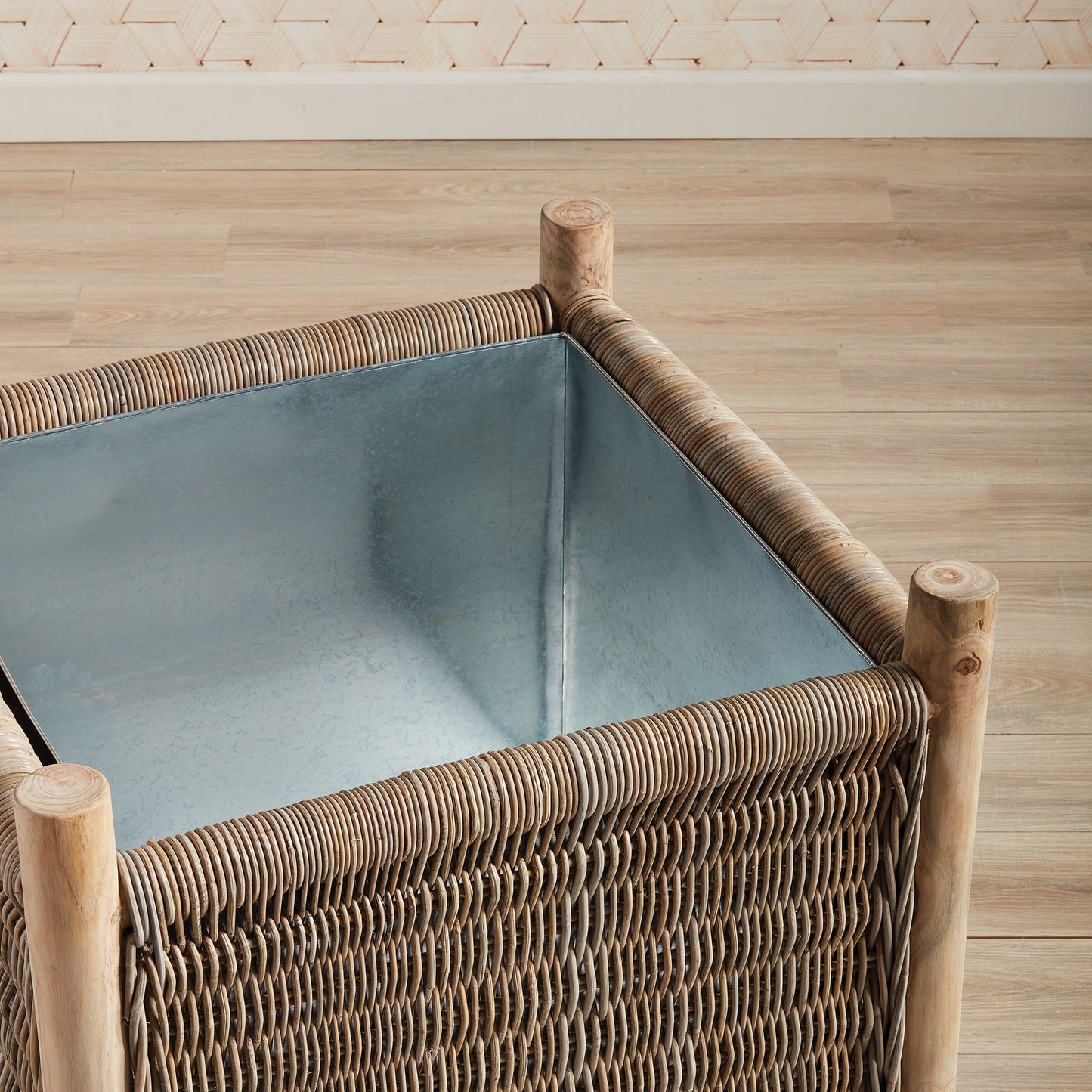 LANDON GRAND PLANTER