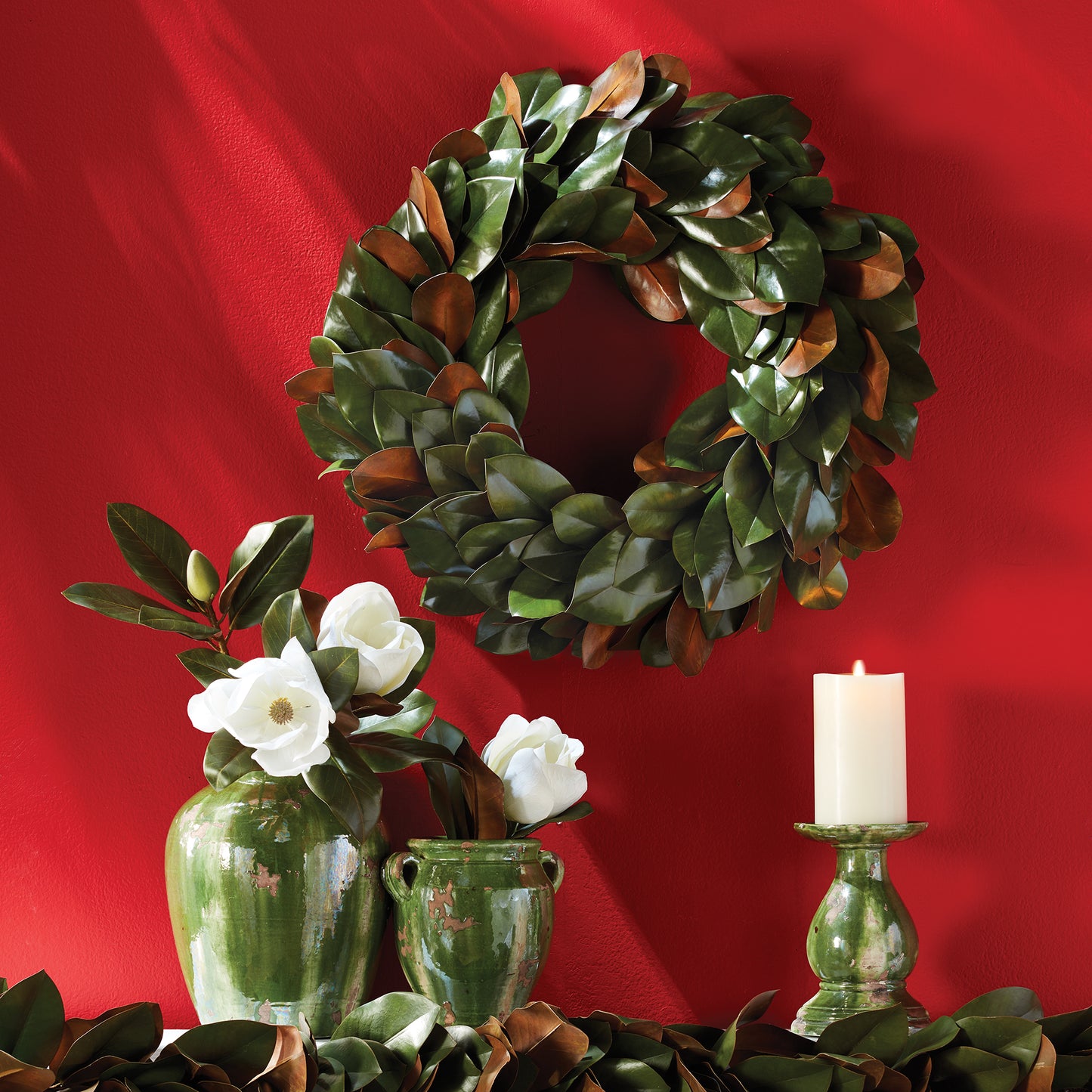 GRAND MAGNOLIA LEAF WREATH 24"